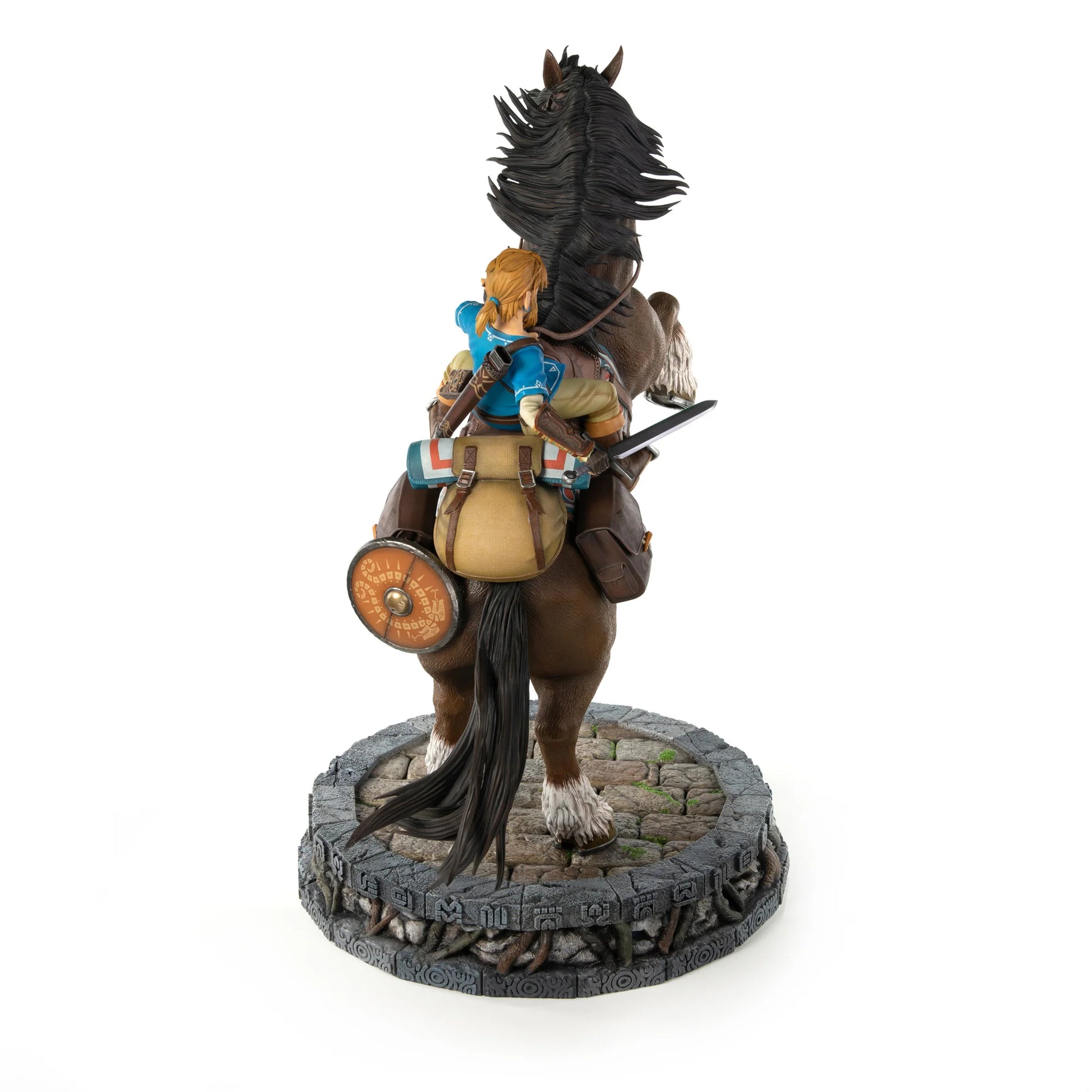 Breath of the Wild: Link On Horseback 22" Premium Resin Statue – Figure. Back of statue