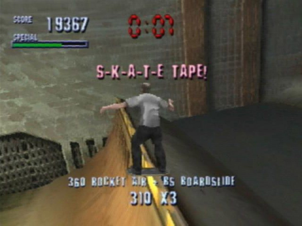 Tony Hawk’s Pro Skater [Greatest Hits] gameplay for PlayStation 1 (PS1) video game, skateboarding sports action, trick-based gameplay, classic extreme sports title