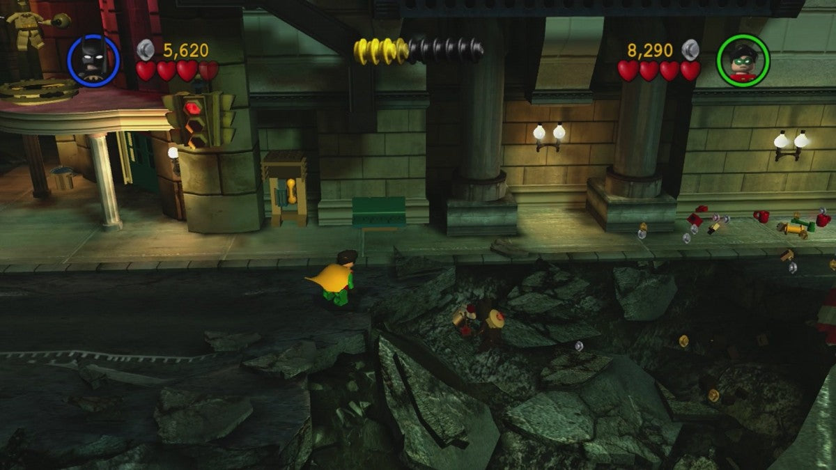 LEGO Batman: The Videogame gameplay for Xbox 360 (X360) action-adventure superhero video game