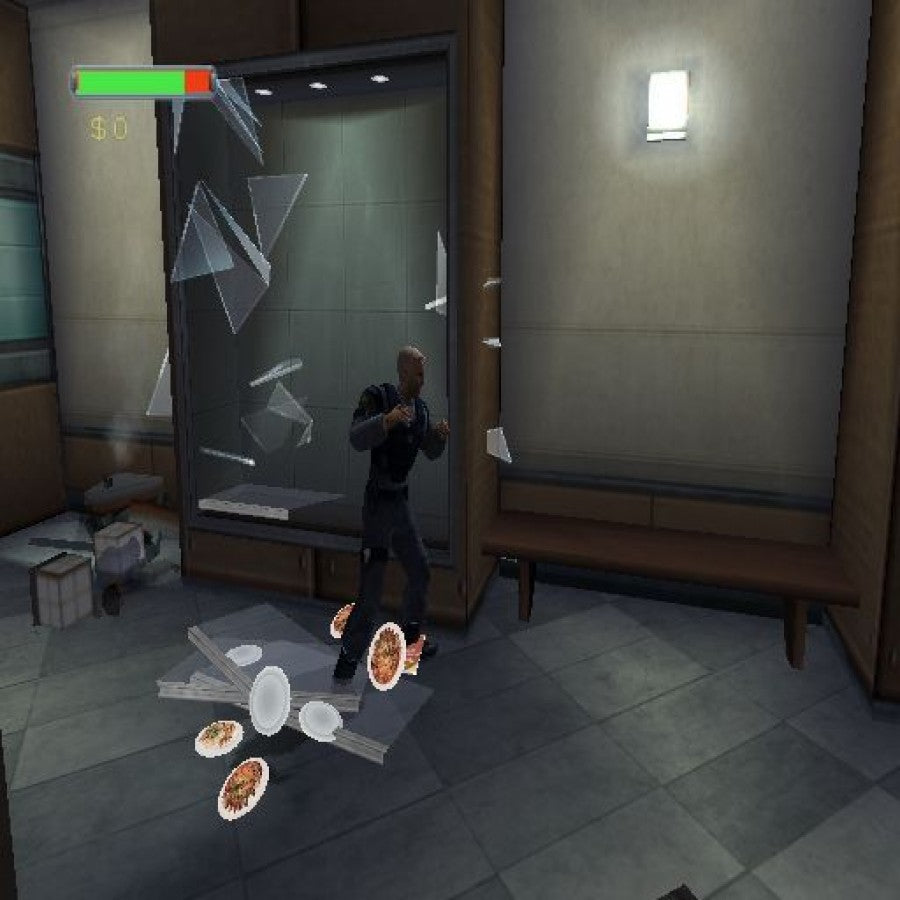 Minority Report Everybody Runs Xbox game featuring third-person action gameplay, futuristic crime fighting mechanics, and cinematic sci-fi adventure based on the film gameplay