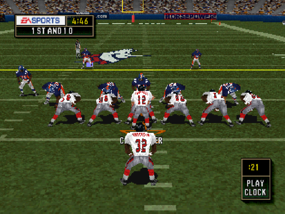 Madden NFL 2000 PlayStation 1 PS1 video game, American football sports simulation, classic Madden gameplay, franchise and multiplayer modes gameplay screenshot