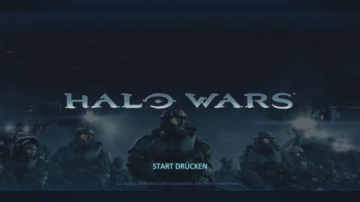 Halo Wars Platinum Hits for Xbox 360 with real-time strategy action set in the Halo universe main title