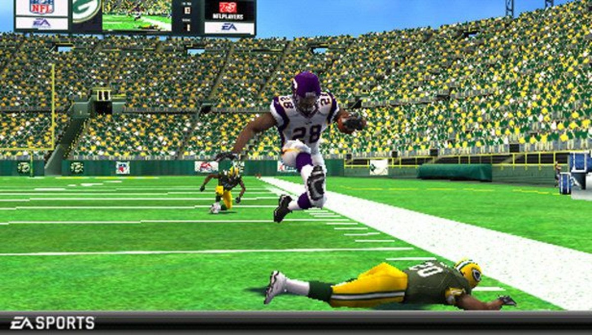 Madden NFL 12 gameplay for PlayStation 2 (PS2) sports video game