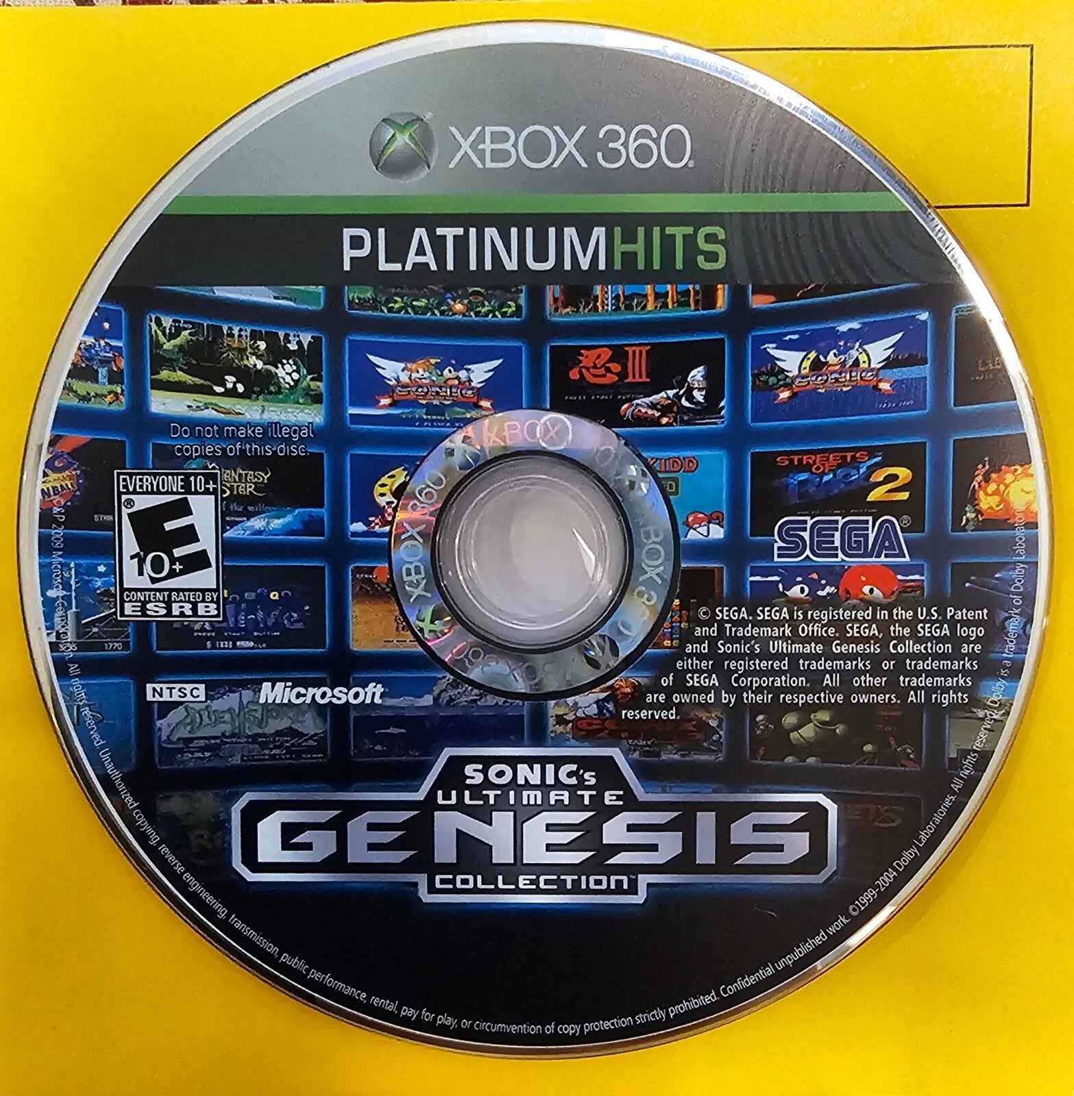 Sonic's Ultimate Genesis Collection [Platinum Hits] disc for Xbox 360 (X360) classic retro game compilation video game