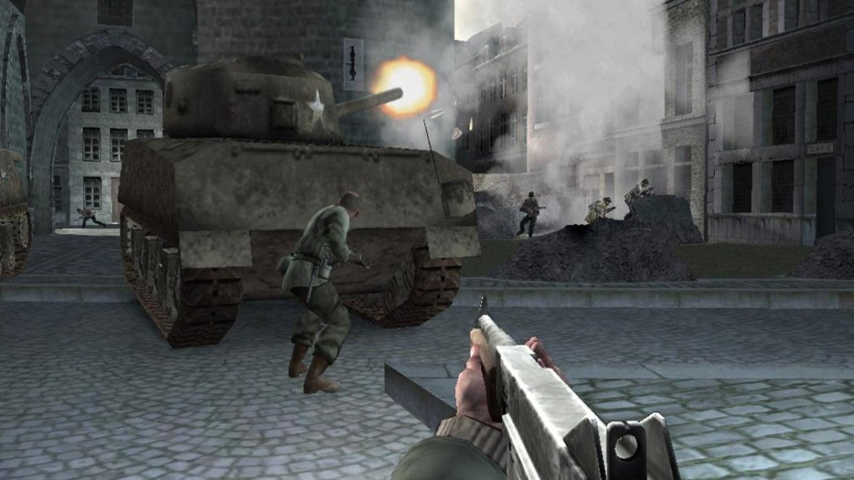 Call of Duty Finest Hour Platinum Hits for Xbox with World War II themed action visuals gameplay