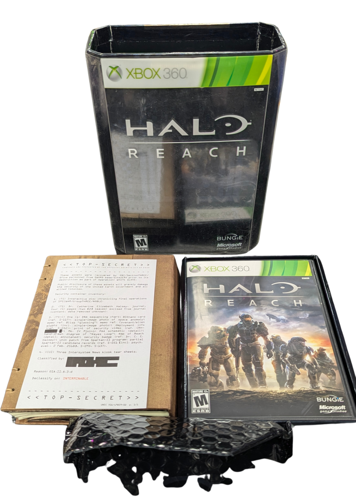 Halo Reach Limited Edition Xbox 360 X360 video game featuring first person shooter gameplay Noble Team Spartan soldiers Covenant alien battles futuristic military combat campaign storyline customizable Spartan armor energy weapons plasma rifles vehicle combat Warthog driving multiplayer matchmaking Firefight survival mode Forge map creation and Limited Edition collectible packaging classic Xbox 360 sci fi shooter action retro video game collection collectible gaming appeal inside contents