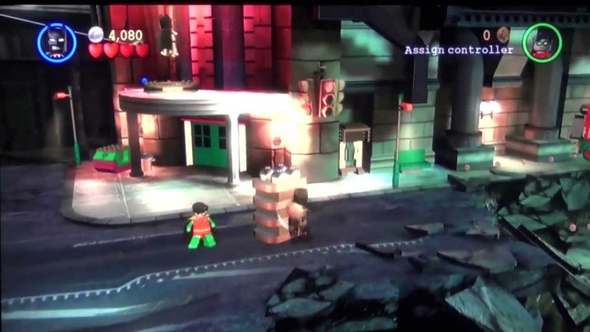 LEGO Batman The Videogame PlayStation 3 brick-building action adventure game featuring Batman Robin and Gotham City villains gameplay screenshot