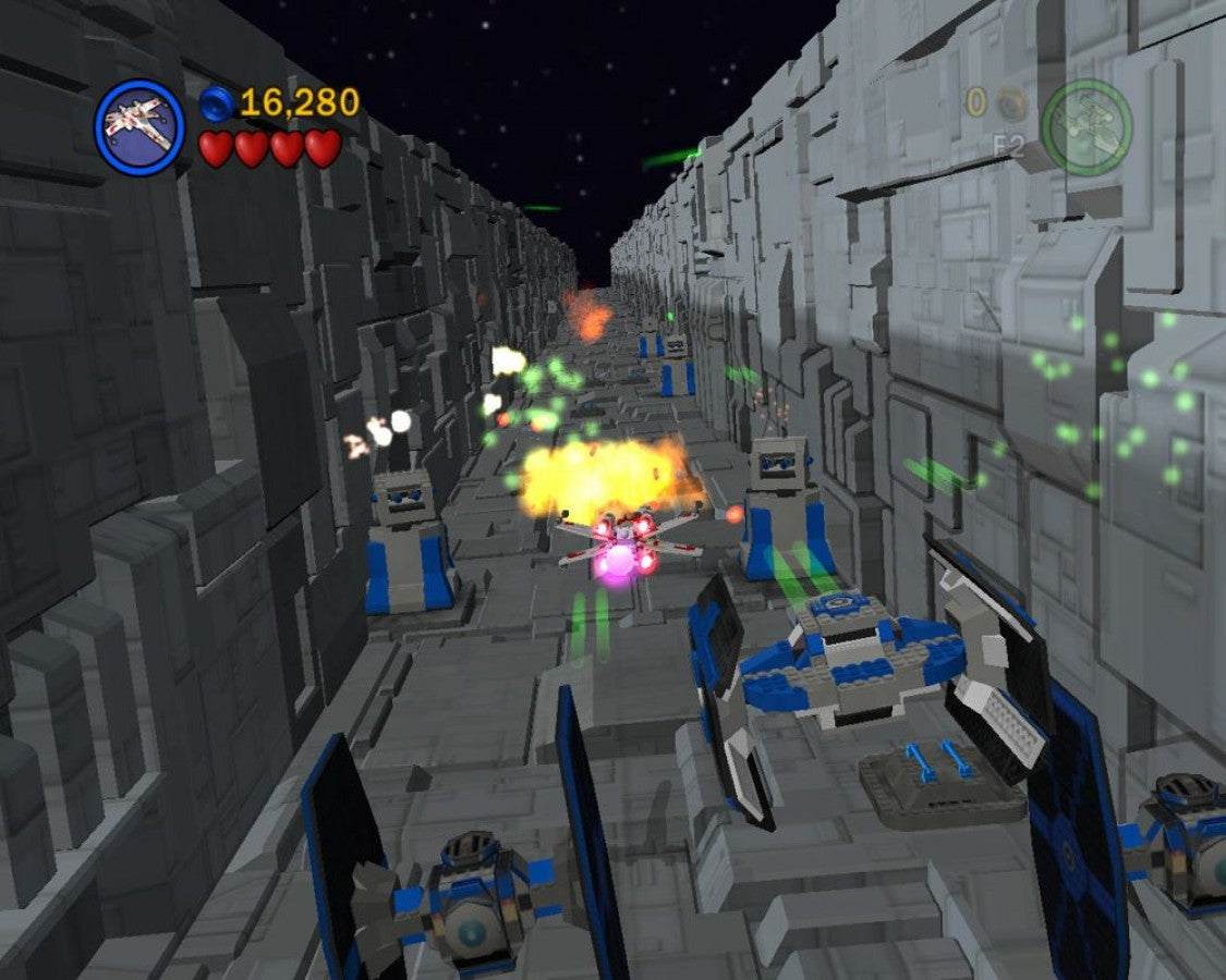 Lego Star Wars II: The Original Trilogy for GameCube featuring iconic Star Wars characters in LEGO action gameplay screenshot
