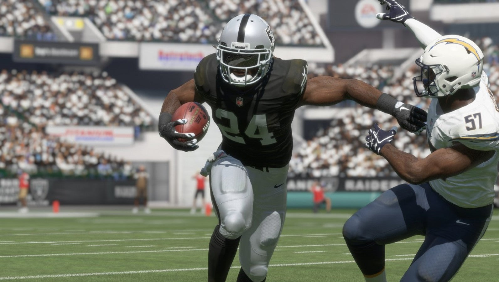 Madden NFL 18 gameplay for Xbox One (XONE) sports football video game