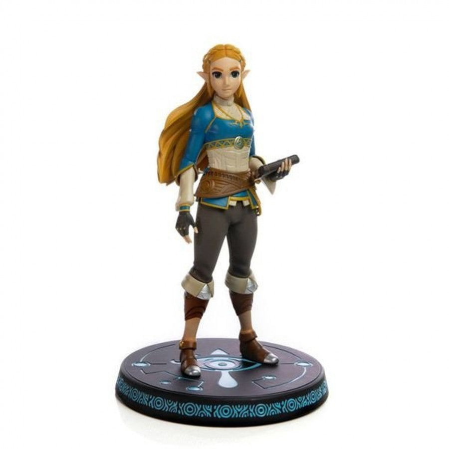 F4F Breath of the Wild Zelda 11 inch statue figure