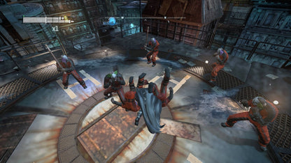 Batman Arkham City Xbox 360 open-world action-adventure stealth video game featuring the Dark Knight Catwoman Joker Hugo Strange Two-Face and Penguin with freeflow combat predator takedowns gadget upgrades gliding traversal and Riddler challenges gameplay screenshot