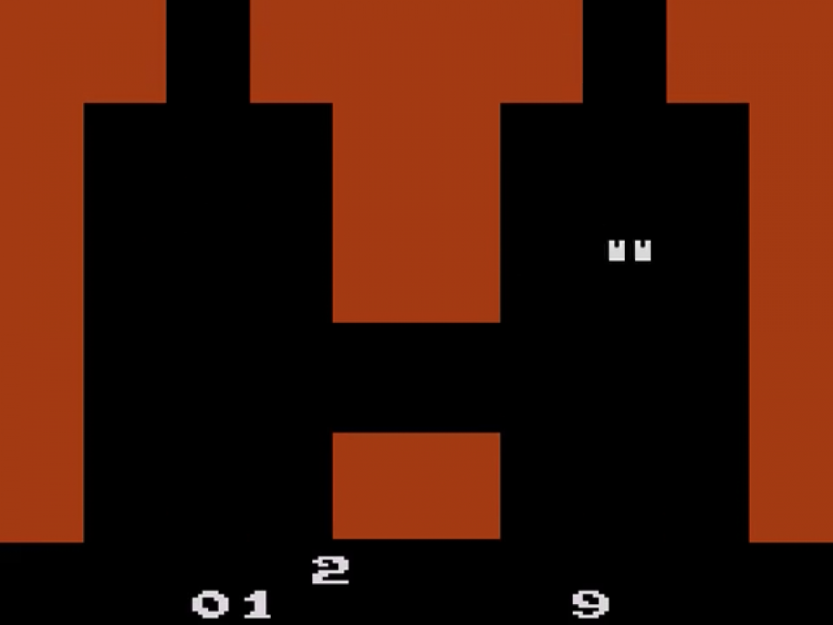 Haunted House retro Atari 2600 video game featuring horror adventure gameplay, maze exploration, ghost encounters and classic Atari console action - gameplay