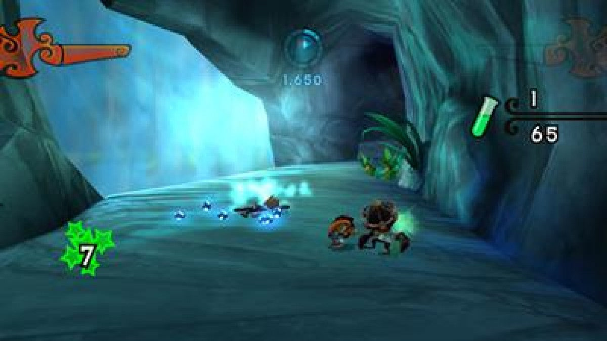 Crash of the Titans Xbox 360 X360 for action platforming video game fans featuring Crash Bandicoot combat mutant enemies jungle environments enemy hijacking abilities platforming challenges colorful levels boss battles and fast paced cartoon adventure gameplay collectible gaming appeal gameplay