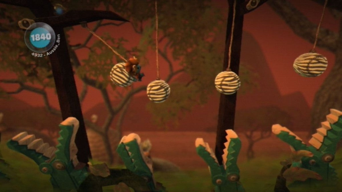LittleBigPlanet gameplay for Playstation 3 (PS3) puzzle-platform video game.