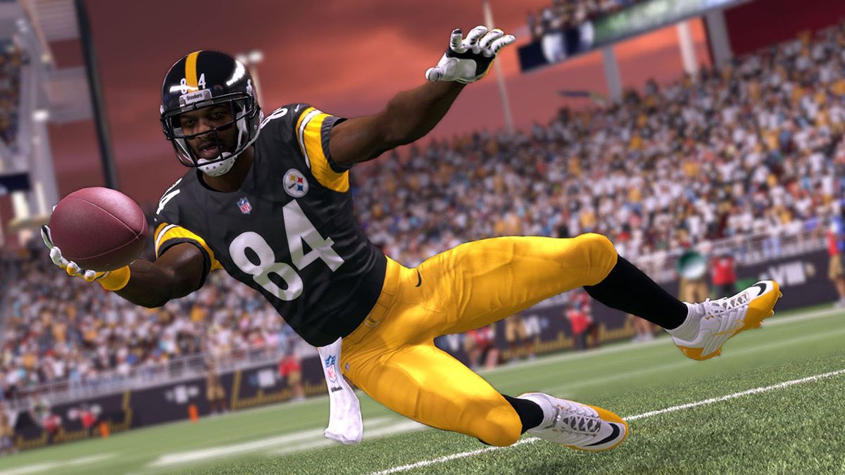 Madden NFL 16 – PlayStation 4 (PS4) video game gameplay, American football sports game.