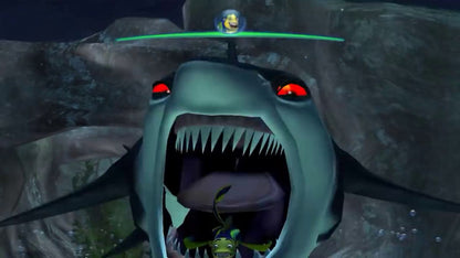 Shark Tale disc for the PlayStation 2 featuring action adventure gameplay based on the DreamWorks film with underwater missions mini games and story driven levels starring Oscar and friends in Reef City gameplay  