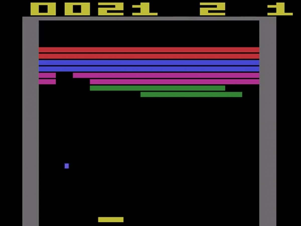 Super Breakout retro Atari 2600 video game featuring arcade brick breaker gameplay, paddle ball action, multiplayer challenges and classic Atari entertainment - gameplay