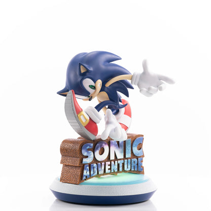 Sonic Adventure 9 inch statue Collector’s Edition by First 4 Figures detailed Sonic the Hedgehog collectible featuring dynamic running pose vibrant colors and premium display quality celebrating the classic Dreamcast era franchise front view