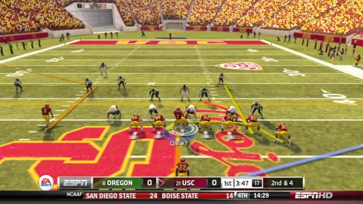 NCAA Football 13 gameplay for PlayStation 3 (PS3) video game