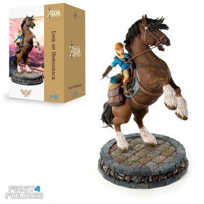 Breath of the Wild: Link On Horseback 22" Premium Resin Statue – Figure.  Figure with box