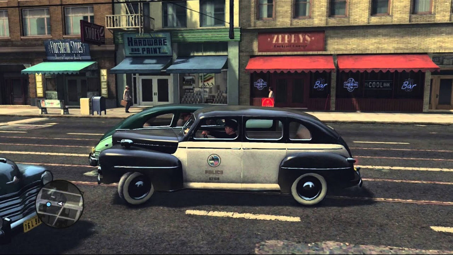 L.A. Noire Xbox 360 video game, detective action adventure, crime investigation gameplay, open-world 1940s setting, console title gameplay screenshot